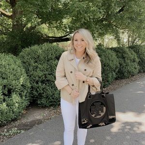 Meet your Posher, Natalie